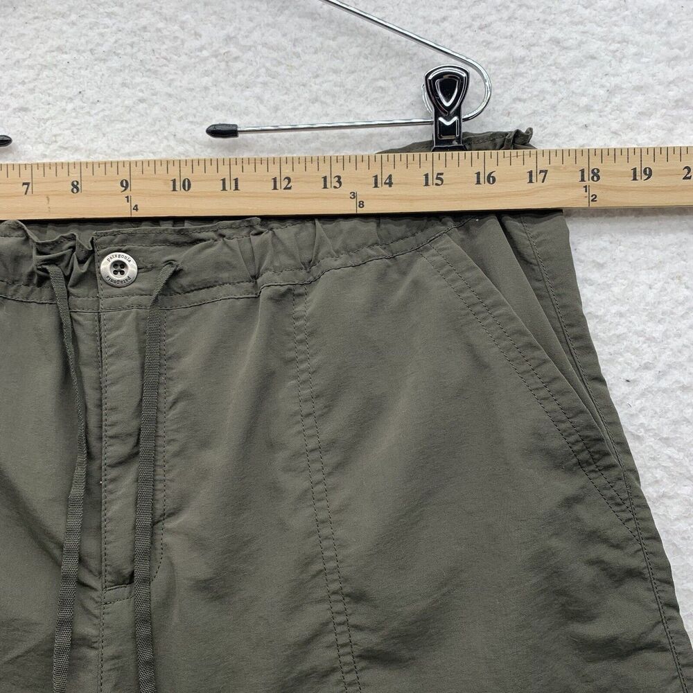 Patagonia Hiking Shorts Womens 14 6.5" Green Nylon Outdoors Zip Pockets Packable - Picture 7 of 9